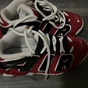 Boys Preschool shoes size 2 Nike Uptempo